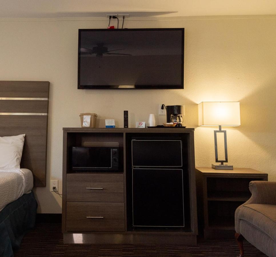 Rodeway Inn Near University-Gateway To Yosemite Merced Extérieur photo