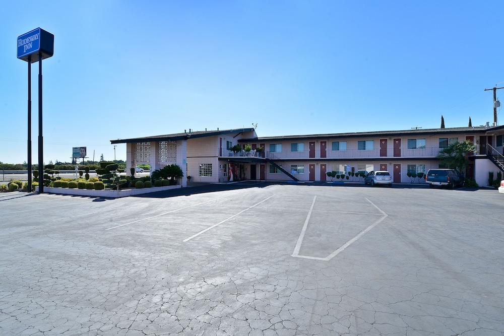 Rodeway Inn Near University-Gateway To Yosemite Merced Extérieur photo