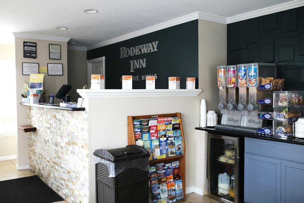 Rodeway Inn Near University-Gateway To Yosemite Merced Extérieur photo